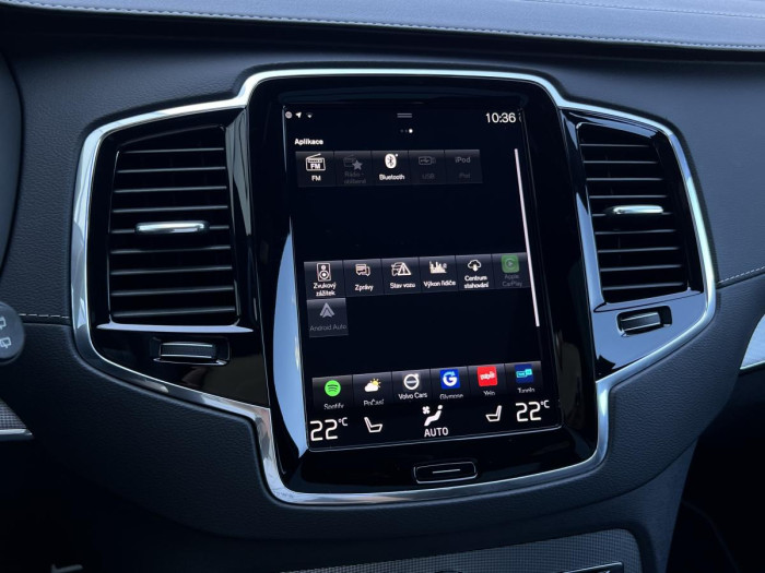 Volvo XC90 T8 AWD R-DESIGN 7MÍSTNÁ Aut