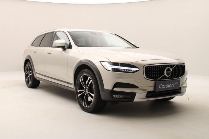 Volvo V90 CC D5 AWD PRO AUT CZ REZERVACE 2.0 d CC CC