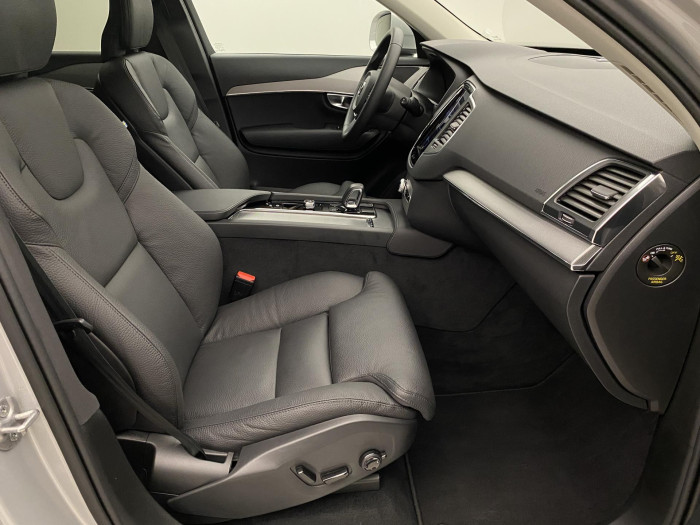 Volvo XC90 B5 AWD PLUS REZERVACE