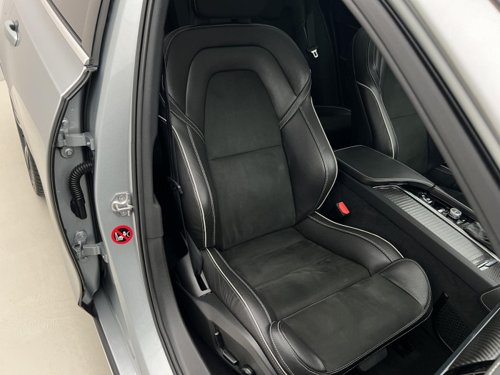 Volvo V90 D5 AWD R-DESIGN AUT CZ 2.0 d