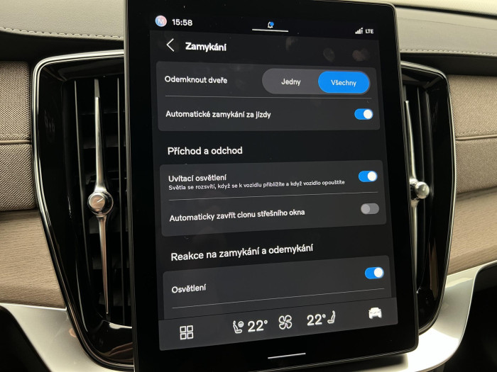 Volvo XC90 T8 AWD RECHARGE ULTRA DARK AUT