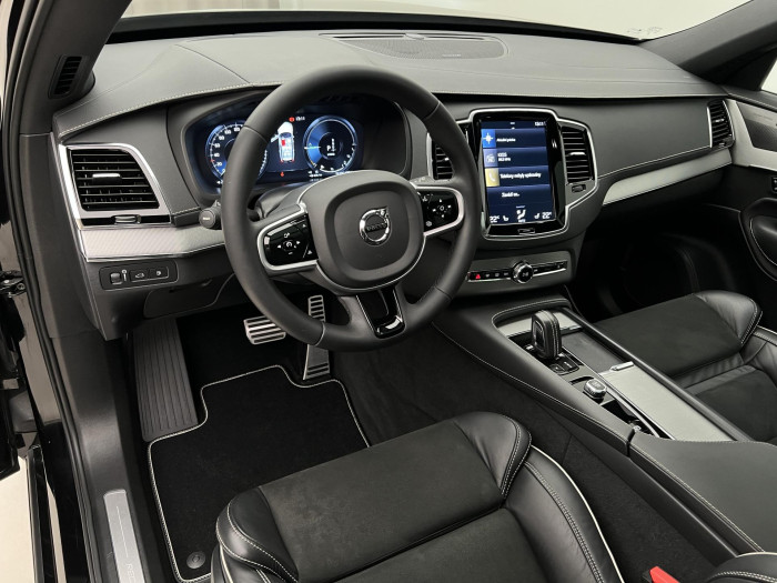 Volvo XC90 T8 AWD RECHARGE R-DESIGN 7MÍST