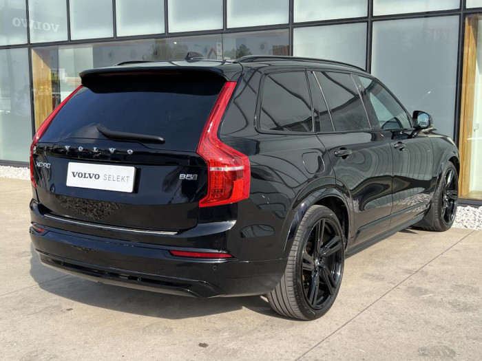 Volvo XC90 B5 AWD R-DESIGN 7 MÍSTNÁ Aut