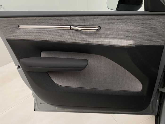 Volvo EX30 PURE ELECTRIC TWIN AWD ULTRA