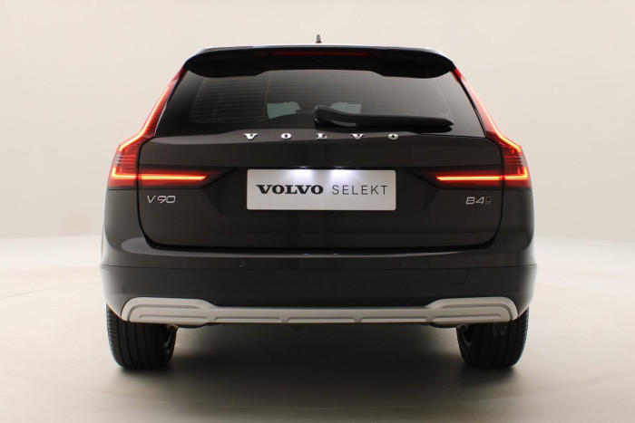 Volvo V90 CC B4 AWD PLUS CZ 1.maj