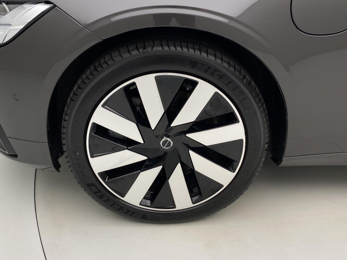 Volvo V90 T6 AWD Plug-in DARK PLUS AUT