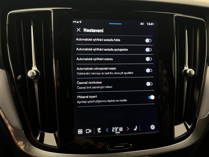 Volvo V60 CC B5 AWD PLUS BRIGHT AUT
