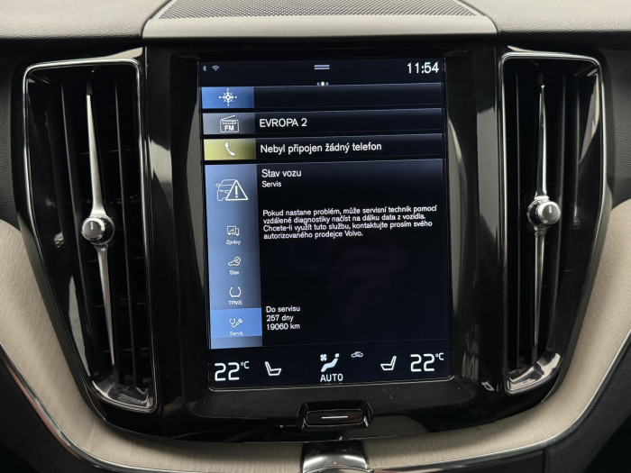 Volvo XC60 D4 AWD INSCRIPTION REZERVACE 2.0 d