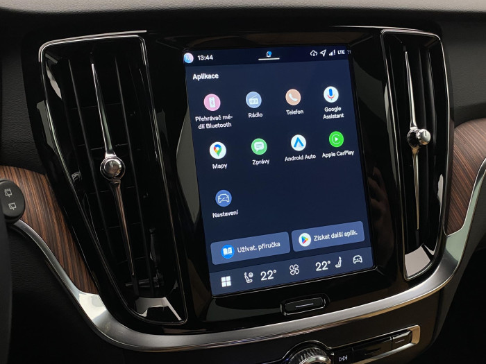 Volvo V60 B4 AUT DARK PLUS