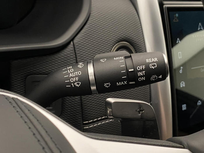 Land Rover Discovery D300 AWD DYNAMIC HSE REZERVACE 3.0 d Dynamic