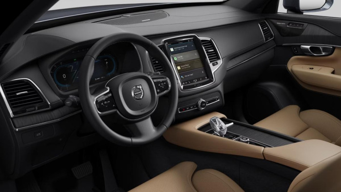 Volvo XC90 B5 AWD AUT BRIGHT PLUS 7-míst