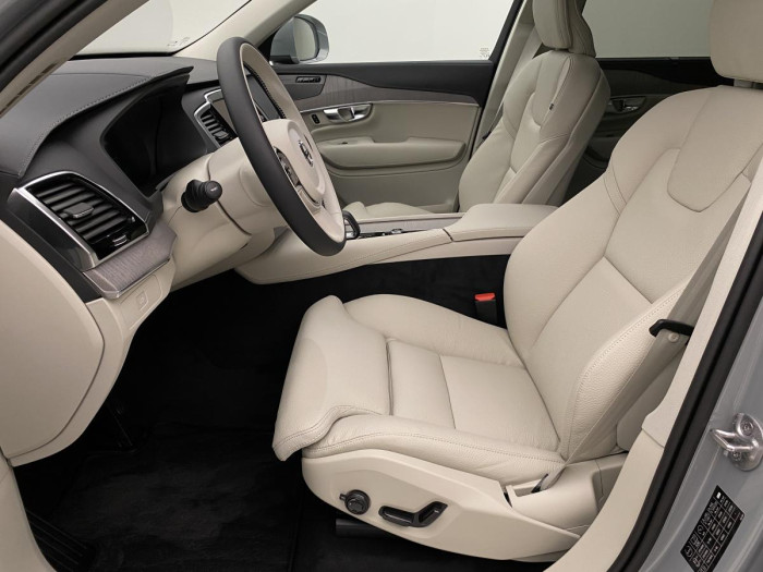 Volvo XC90 B5 AWD AUT BRIGHT PLUS 7míst 2.0 Plus
