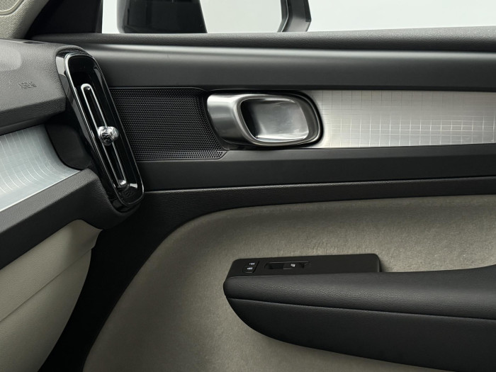 Volvo XC40 T3 MOMENTUM PANORAMA 1.5 Panorama Momentum