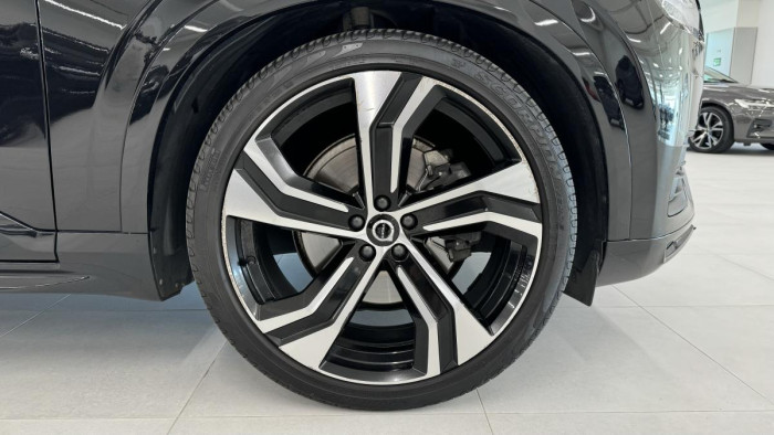 Volvo XC90 B5 AWD MOMENTUM AUT 2.0 Momentum