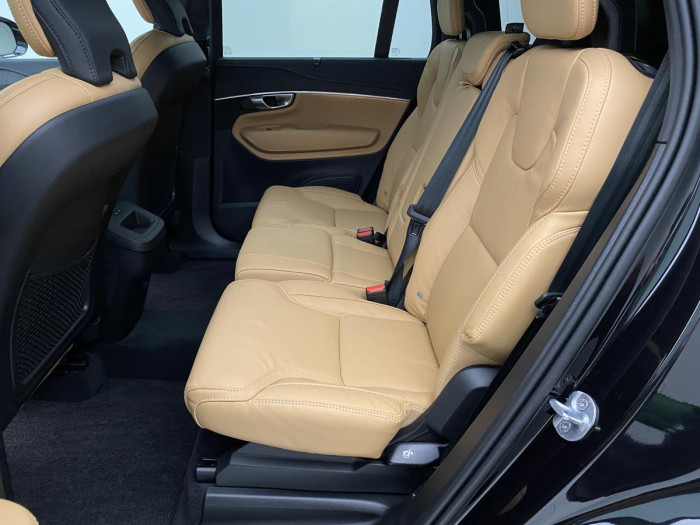 Volvo XC90 B5 AWD AUT BRIGHT PLUS 7míst 2.0 Plus