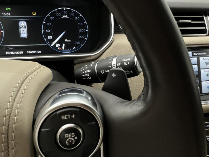 Land Rover Range Rover 3.0 TDV6 HSE AWD Aut CZ