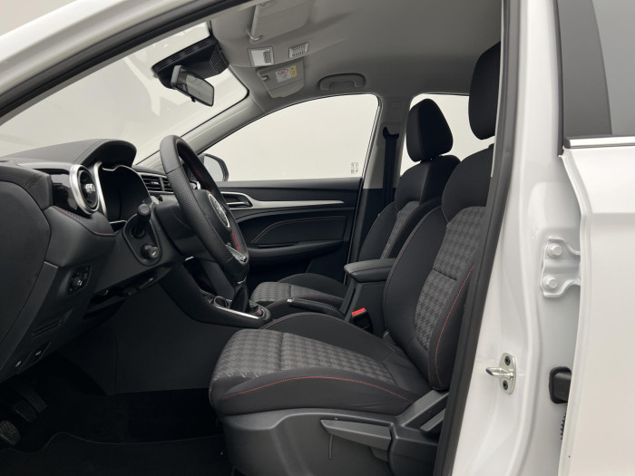 MG ZS 1.5 ESSENTIAL PLUS CZ 1.maj.