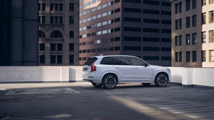 Volvo XC90 B5 AWD AUT DARK PLUS 7míst