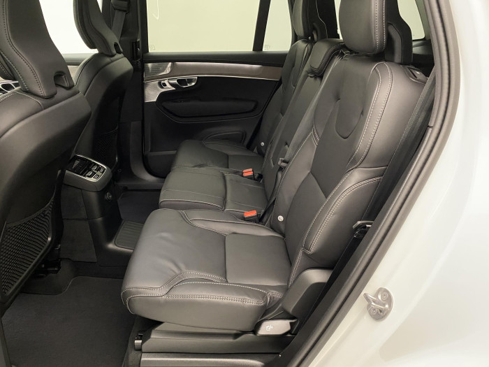 Volvo XC90 T8 AWD RECHARGE BRIGHT PLUS 7m