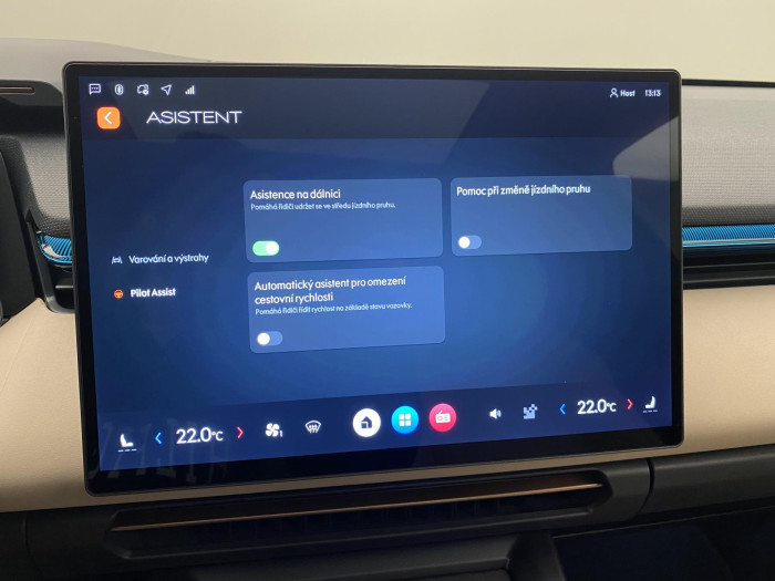 Lynk & Co 08 MORE PHEV