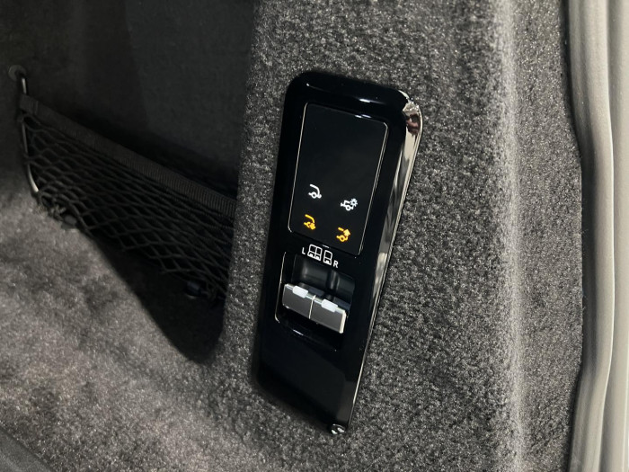 Land Rover Range Rover Sport P635 SV EDITION TWO REZERVACE 4.4 Edition