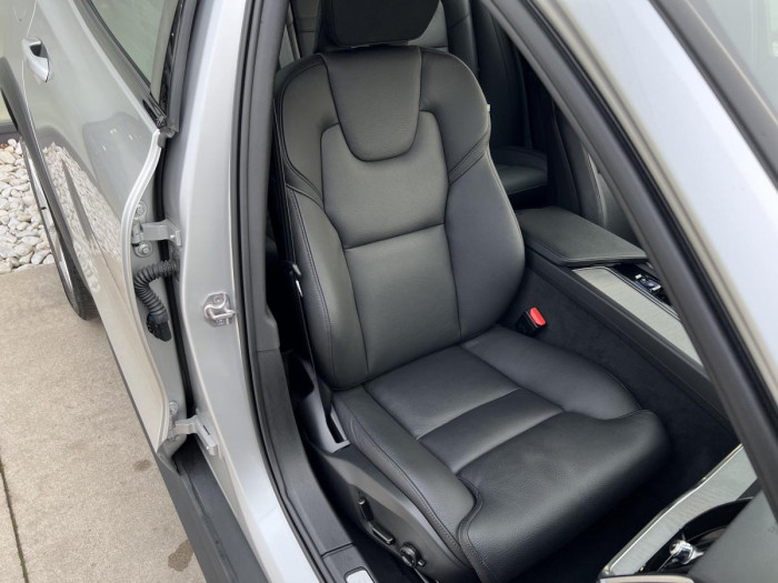 Volvo V60 CROSS COUNTRY B4 AWD Aut 1.maj