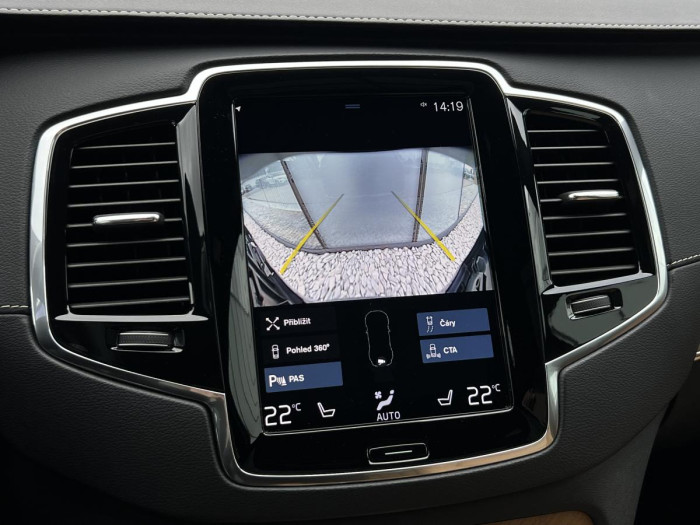 Volvo XC90 B5 AWD INSCRIPTION REZERVACE