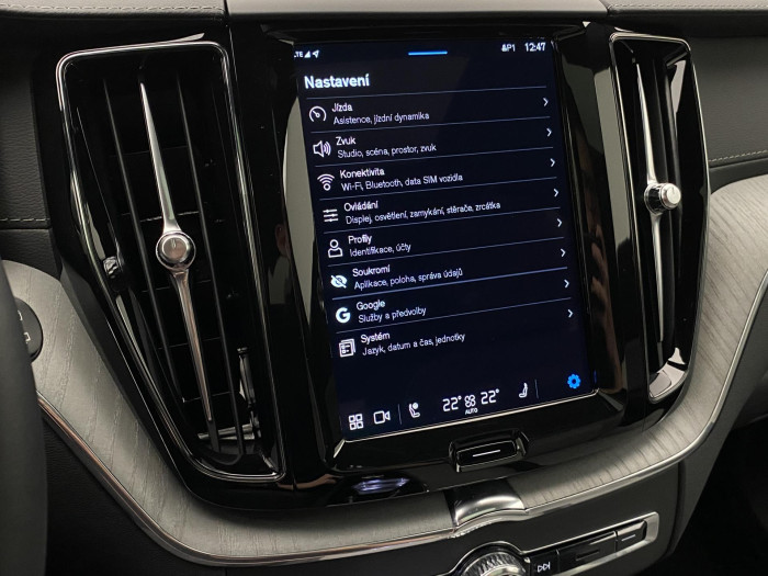 Volvo XC60 T8 AWD ULTIMATE RECHARGE AUT