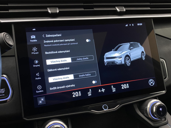 Lynk & Co 01 MORE PHEV