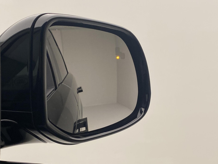 Land Rover Range Rover Sport D300 DYNAMIC SE AWD AUT 3.0 d Dynamic SE