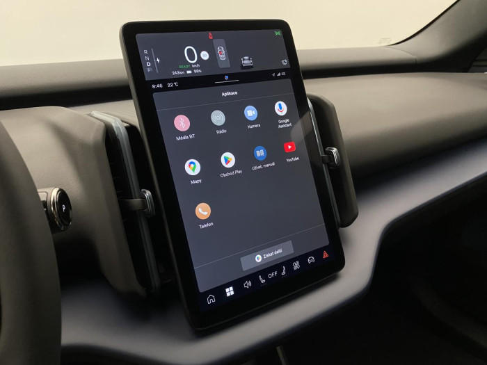 Volvo EX30 PURE ELECTRIC RECHAR. CORE RWD