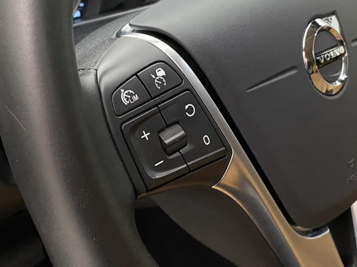 Volvo V40 CC T3 INSCRIPTION REZERVACE 1.5 CC CC