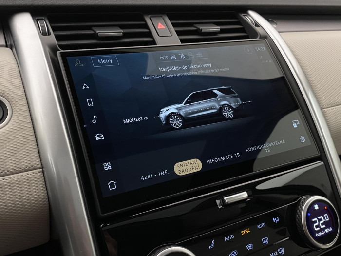 Land Rover Discovery D350 DYNAMIC SE AWD REZERVACE 3.0 d Dynamic SE