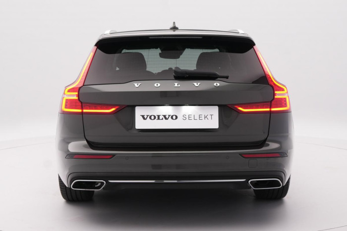 Volvo V60 T6 AWD INSCRIPTION REZERVACE