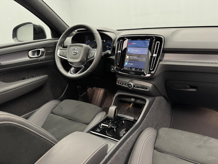 Volvo XC40 B3 ULTIMATE AUT