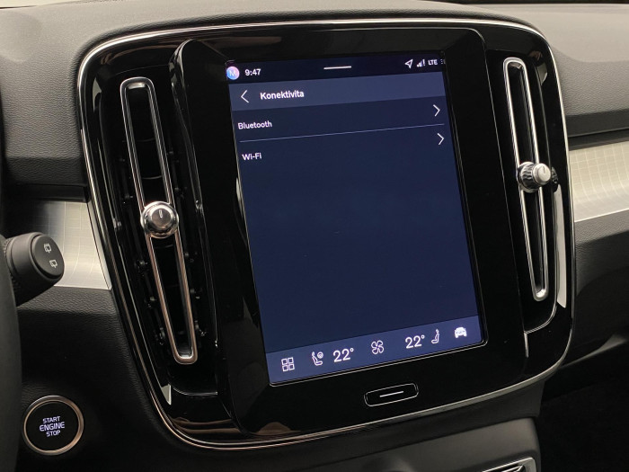 Volvo XC40 B3 AUT DARK PLUS