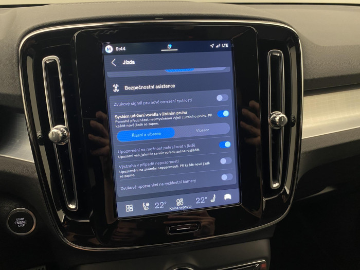 Volvo XC40 B4 AUT PLUS BLACK EDITION