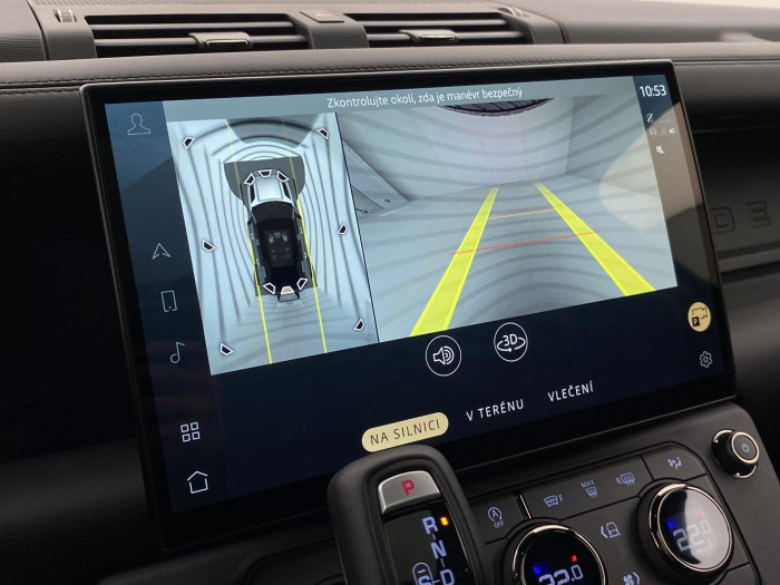 Land Rover Defender OCTA BLACK P635