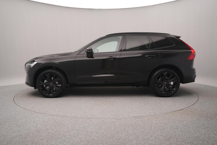 Volvo XC60 B5 AWD AUT PLUS BLACK EDITION