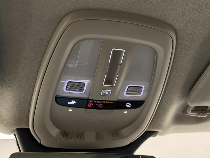 Volvo XC90 T8 AWD RECHARGE BRIGHT ULTRA 7