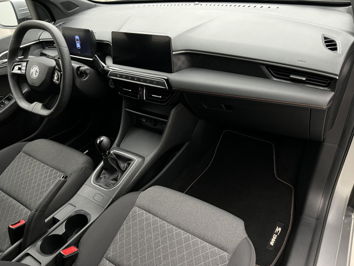 MG MG3 1.5 ICE ELEGANCE 1.maj. CZ 1.5 Elegance