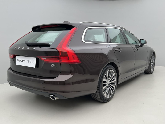 Volvo V90 D4 MOMENTUM AUT 2.0 d Momentum