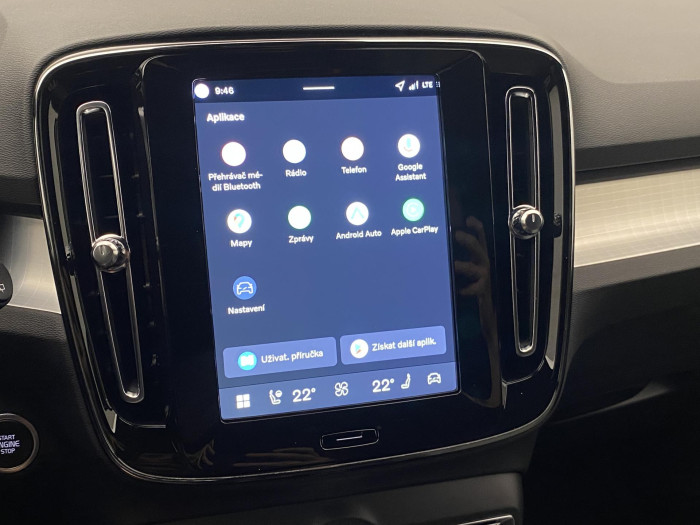 Volvo XC40 B3 AUT DARK PLUS