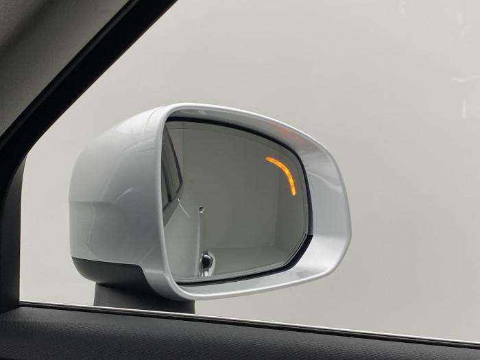 Volvo XC90 D5 AWD MOMENTUM AUT 7míst 2.0 d Momentum