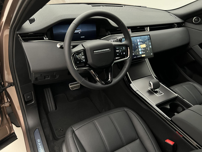 Land Rover Range Rover Evoque D200 DYNAMIC SE AWD Aut 2.0 d Dynamic SE