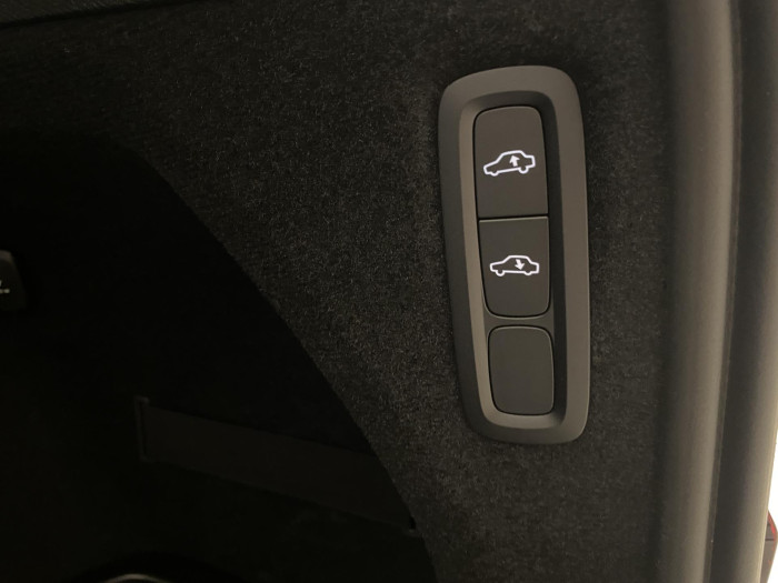 Volvo XC90 B5 AWD AUT BRIGHT PLUS 7míst