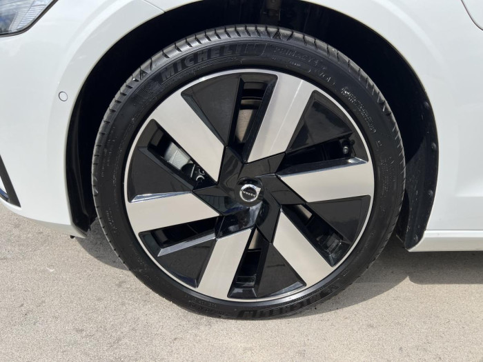 Volvo V60 T6 AWD AUT RECHARGE DARK ULTRA