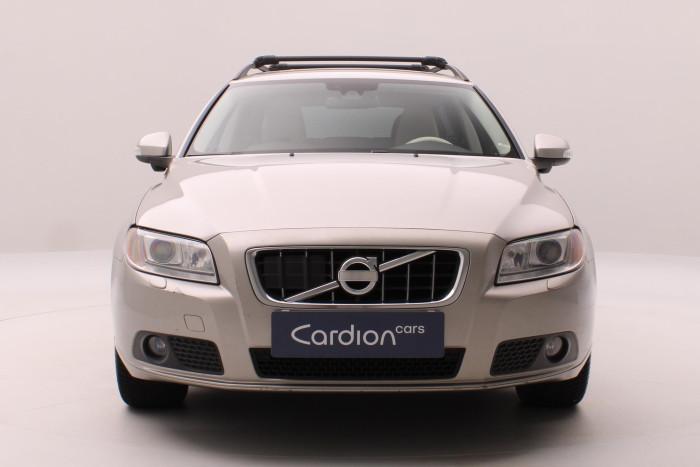 Volvo V70 D5 AWD SUMMUM AUT CZ 2.4 d Summum