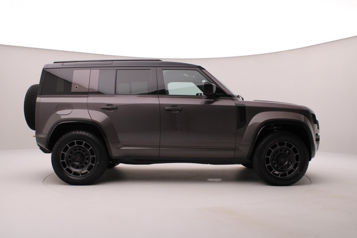 Land Rover Defender OCTA P635