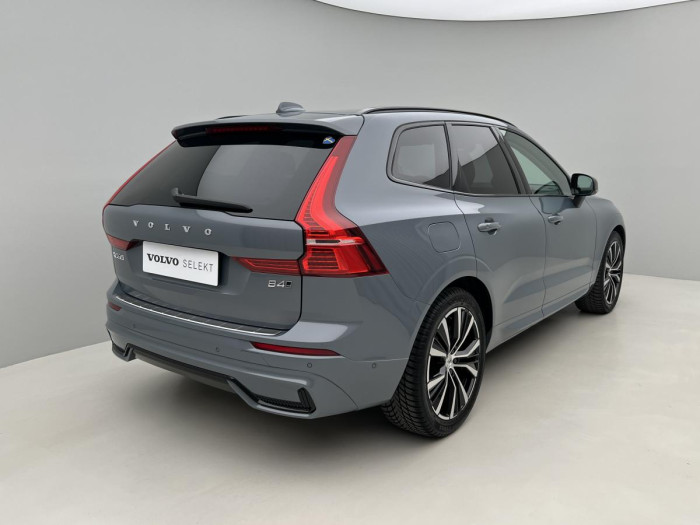 Volvo XC60 B4 AWD DARK ULTIMATE AUT CZ